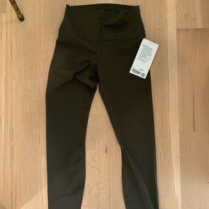 NEW, never worn LuLu Lemon Align Leggings